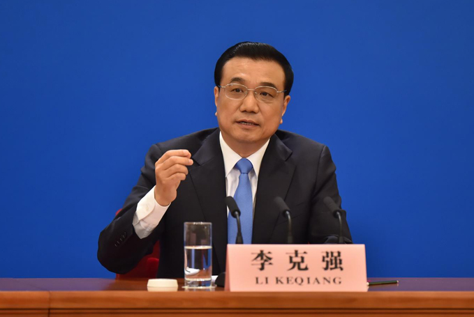 李克強：設身處地幫助民營企業(yè)小微企業(yè)克服困難
